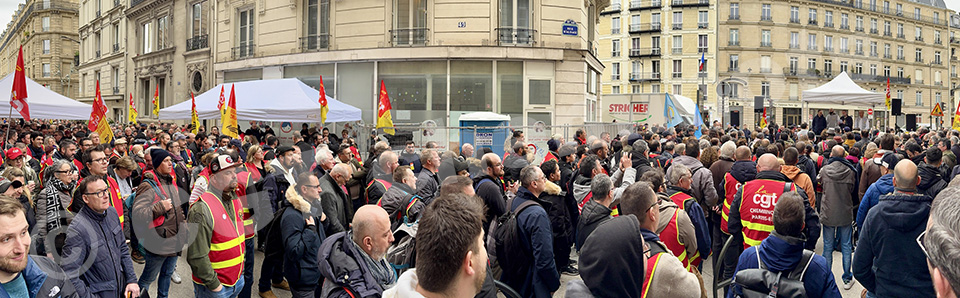 Le 24 février, à Paris : rassemblement contre la repression syndicale.